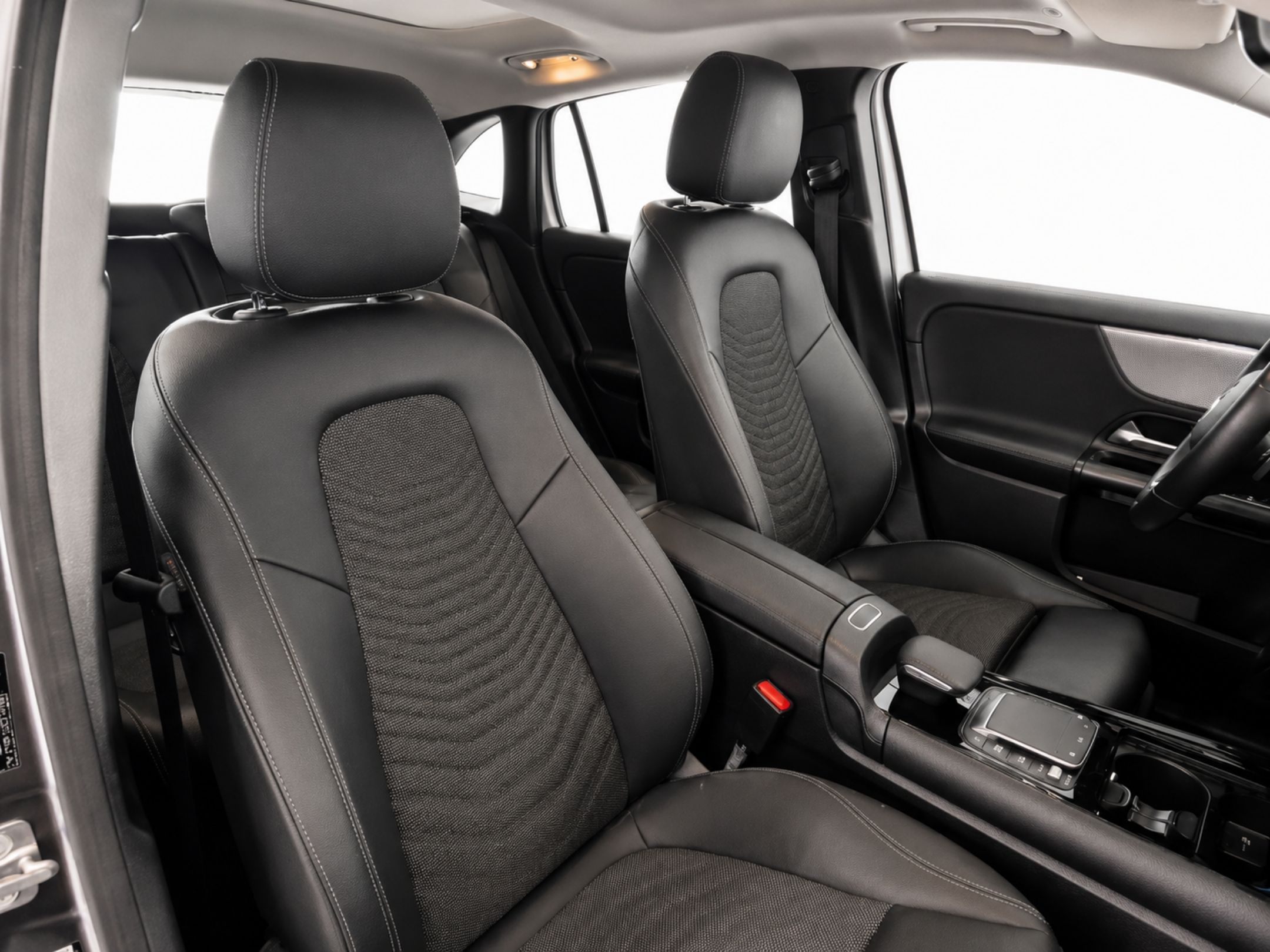 ---IN ARRIVO--- MERCEDES GLA SUV 200 D AUTOMATIC BUSINESS EXTRA - 893 - 9 - AutoCerra - Concessionaria | Officina a Lamezia Terme —IN ARRIVO— MERCEDES GLA SUV 200 D AUTOMATIC BUSINESS EXTRA – 893