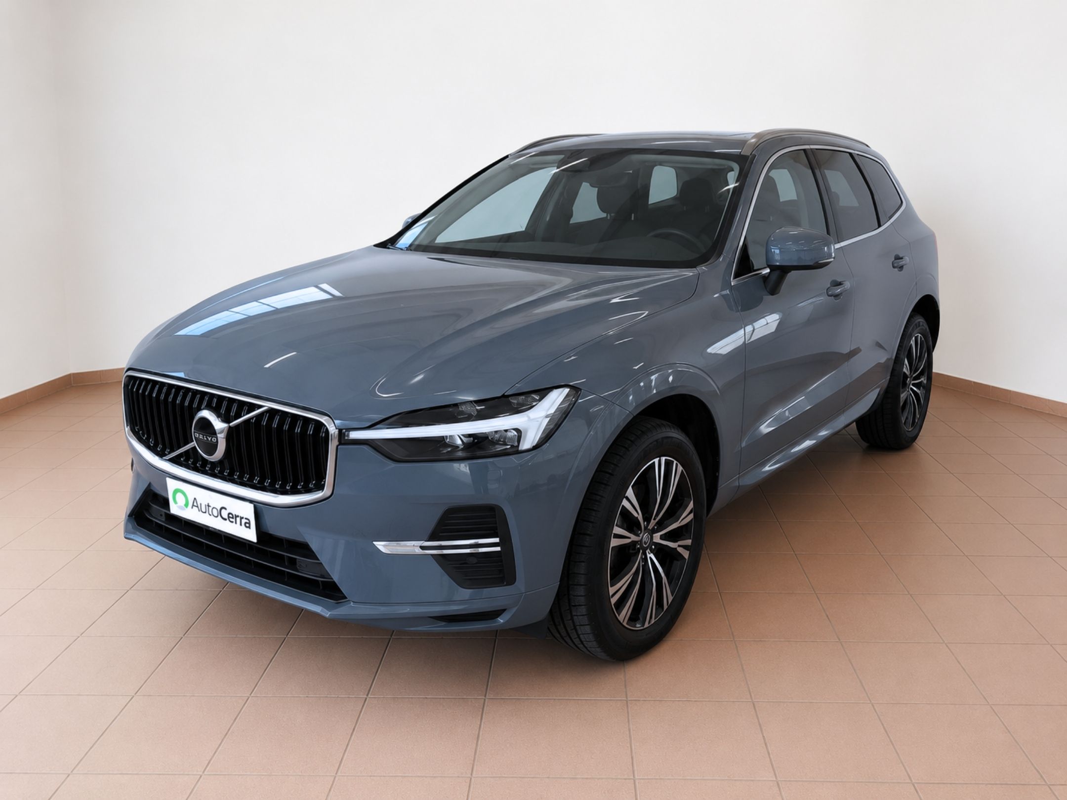 VOLVO XC60 SUV B4 D AUTOMATICO CORE – 908 usata