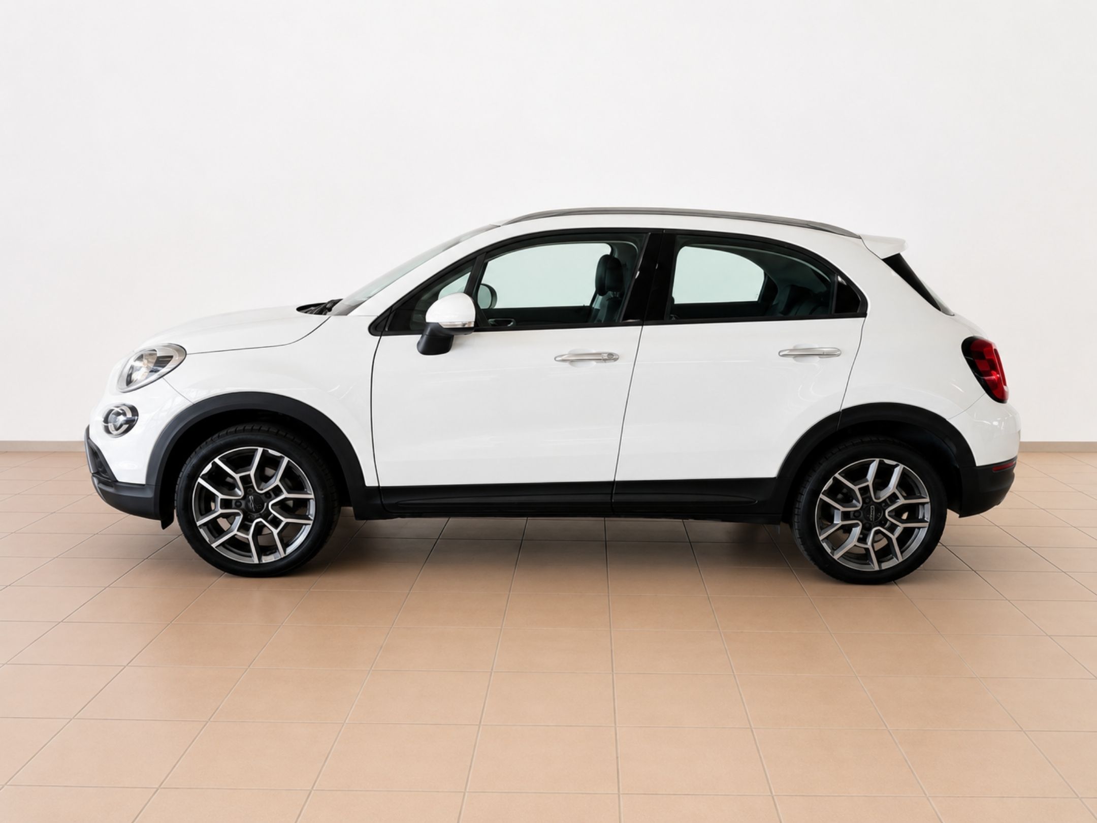FIAT 500X CROSSOVER 1.3 T4 150CV DCT E6D CROSS - 903 - 1 - AutoCerra - Concessionaria | Officina a Lamezia Terme FIAT 500X CROSSOVER 1.3 T4 150CV DCT E6D CROSS – 903