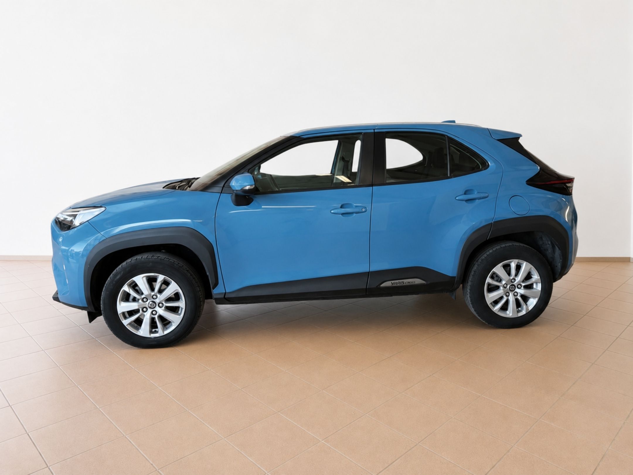 ---PROMO--- TOYOTA YARIS CROSS SUV 1.5H (116 CV) E-CVT BUSINESS - 904 - 1 - AutoCerra - Concessionaria | Officina a Lamezia Terme —PROMO— TOYOTA YARIS CROSS SUV 1.5H (116 CV) E-CVT BUSINESS – 904
