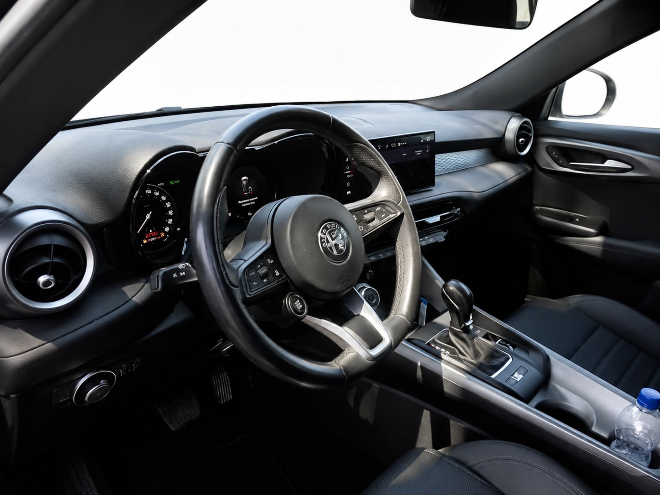 ---IN ARRIVO--- ALFAROMEO TONALE SUV 1.6 DIESEL 130CV TCT6 SPRINT - 901 - 6 - AutoCerra - Concessionaria | Officina a Lamezia Terme —IN ARRIVO— ALFAROMEO TONALE SUV 1.6 DIESEL 130CV TCT6 SPRINT – 901