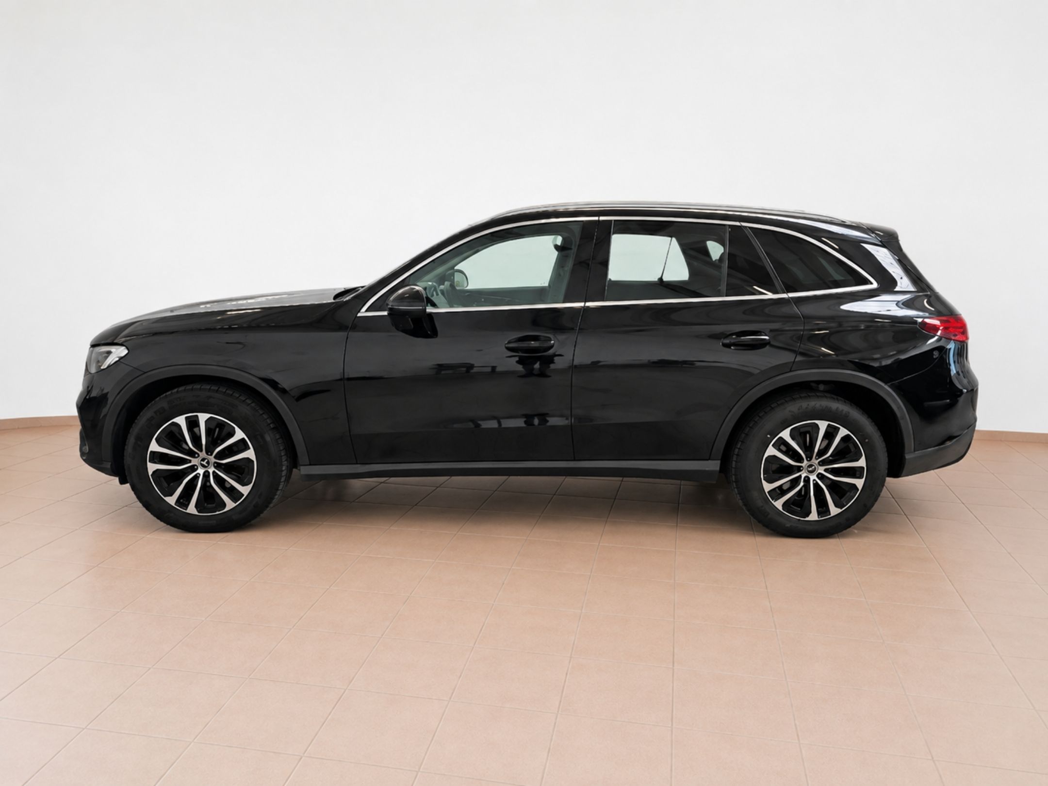 ---IN ARRIVO--- MERCEDES GLC SUV GLC 220D 4M MILD HYB. ADVANCED PLUS - 928 - 1 - AutoCerra - Concessionaria | Officina a Lamezia Terme —IN ARRIVO— MERCEDES GLC SUV GLC 220D 4M MILD HYB. ADVANCED PLUS – 928