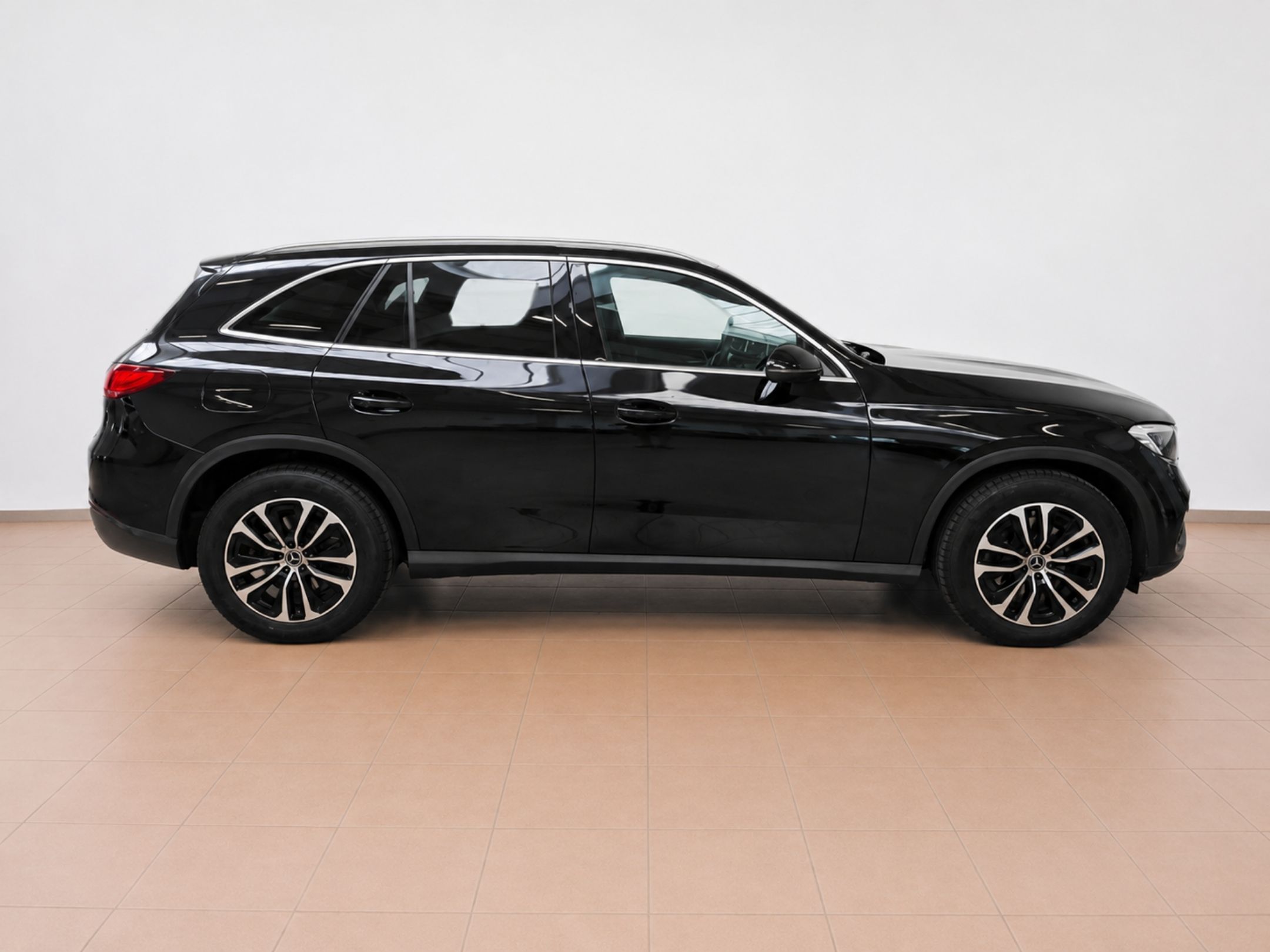 ---IN ARRIVO--- MERCEDES GLC SUV GLC 220D 4M MILD HYB. ADVANCED PLUS - 928 - 3 - AutoCerra - Concessionaria | Officina a Lamezia Terme —IN ARRIVO— MERCEDES GLC SUV GLC 220D 4M MILD HYB. ADVANCED PLUS – 928