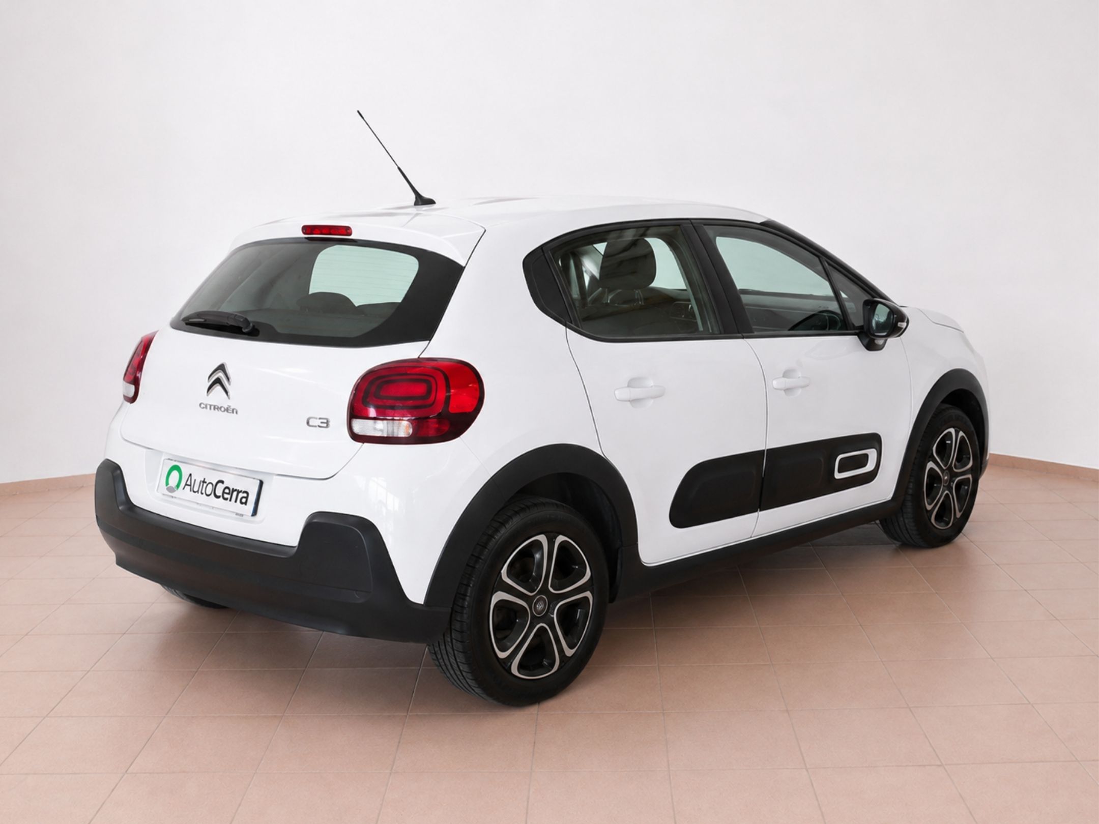👉MENO MILLE👈 CITROEN C3 BERLINA BLUEHDI 100 SES FEEL PACK - 933 - 4 - AutoCerra - Concessionaria | Officina a Lamezia Terme 👉MENO MILLE👈 CITROEN C3 BERLINA BLUEHDI 100 SES FEEL PACK – 933