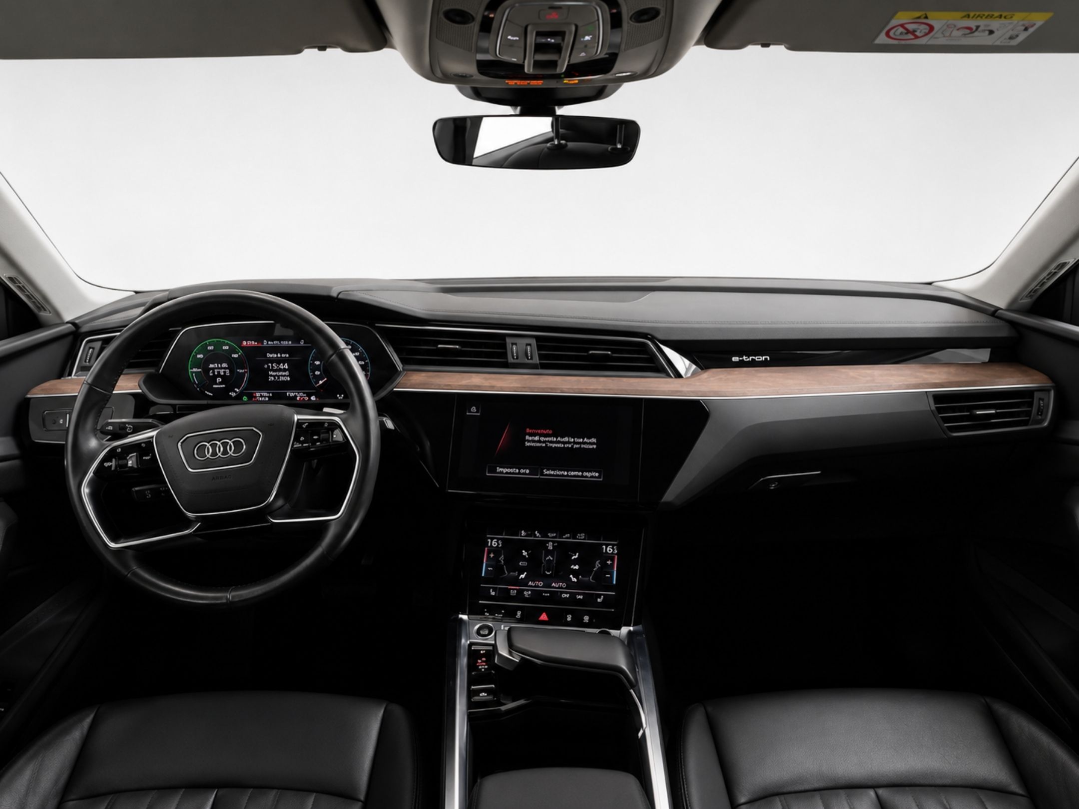 AUDI E-TRON SPORTBACK SUV 50 QUATTRO BUSINESS - 930 - 8 - AutoCerra - Concessionaria | Officina a Lamezia Terme AUDI E-TRON SPORTBACK SUV 50 QUATTRO BUSINESS – 930