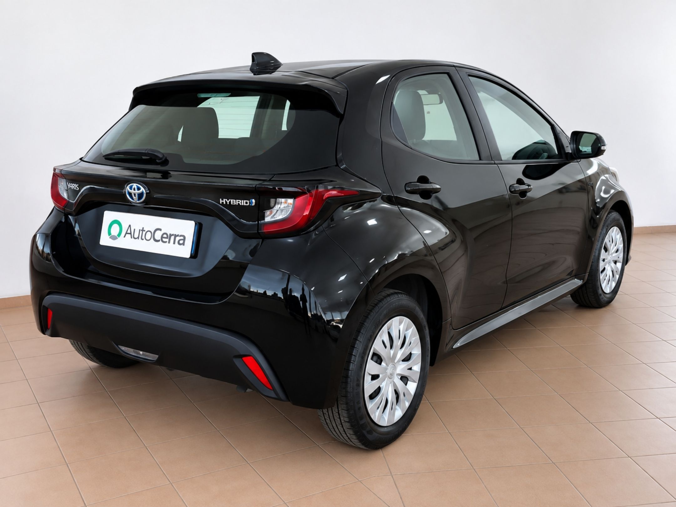 ---IN ARRIVO--- TOYOTA YARIS BERLINA HYBRID BUSINESS MY21 - 942 - 4 - AutoCerra - Concessionaria | Officina a Lamezia Terme —IN ARRIVO— TOYOTA YARIS BERLINA HYBRID BUSINESS MY21 – 942