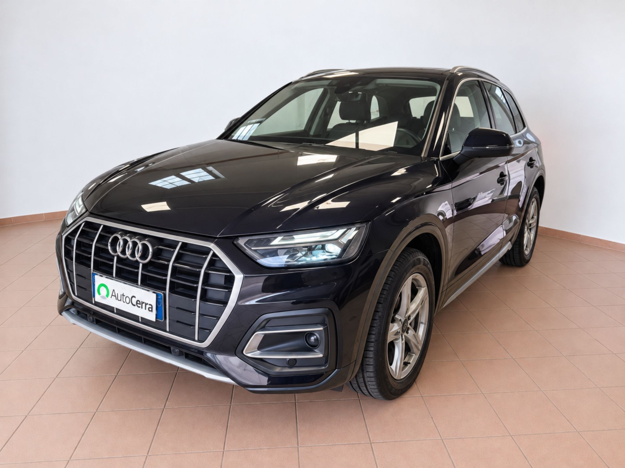 ---IN ARRIVO--- ALFAROMEO TONALE SUV 1.5 130CV HYBRID DDCT7 SPECIALE - 956 - 14 - AutoCerra - Concessionaria | Officina a Lamezia Terme —IN ARRIVO— AUDI Q5 SUV 35 TDI BUSINESS ADVANCED S TRONIC – 955