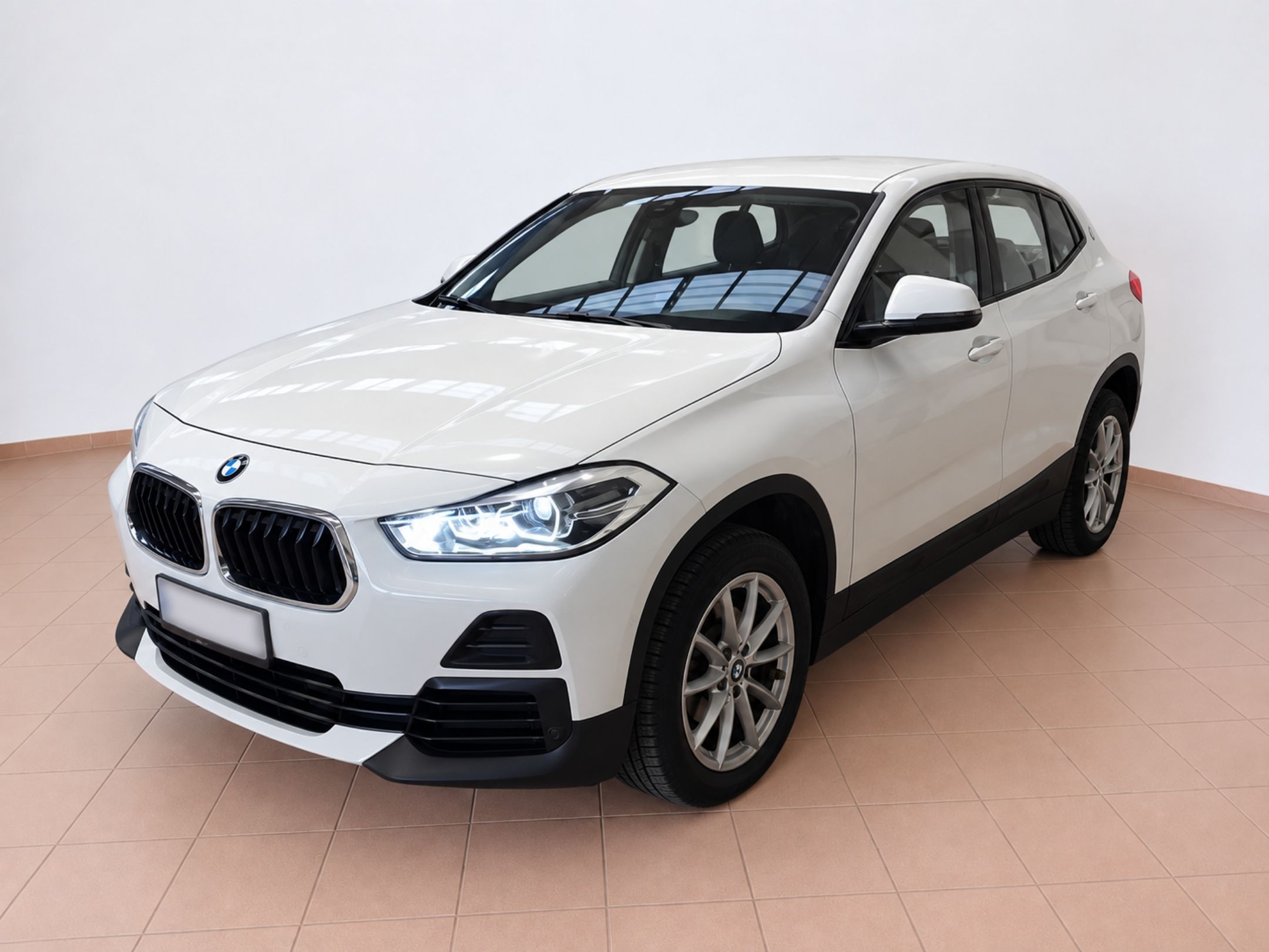—IN ARRIVO— BMW X2 SUV SDRIVE 16D BUSINESS X – 948 usata