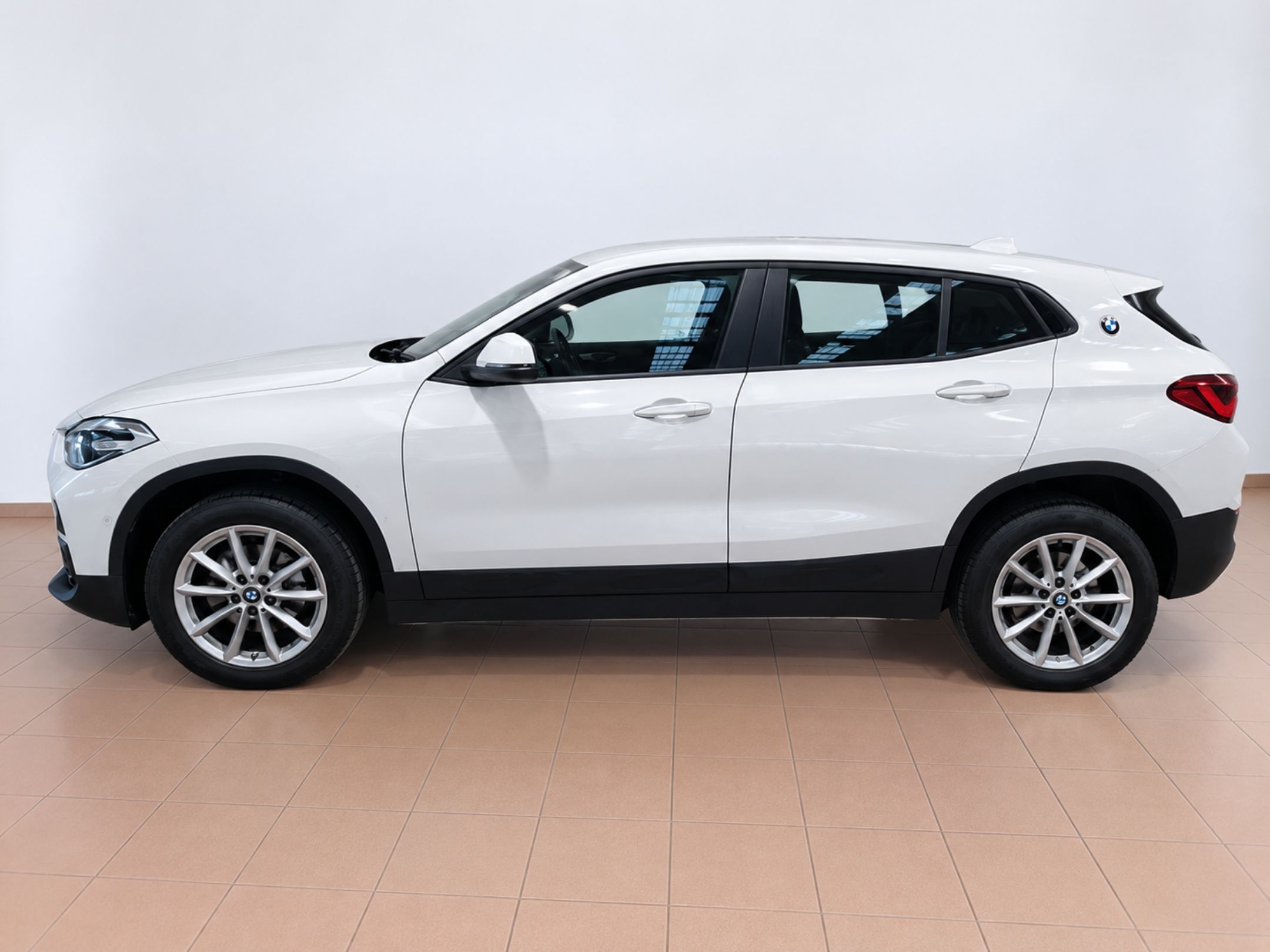 ---IN ARRIVO--- BMW X2 SUV SDRIVE 16D BUSINESS X - 948 - 1 - AutoCerra - Concessionaria | Officina a Lamezia Terme —IN ARRIVO— BMW X2 SUV SDRIVE 16D BUSINESS X – 948