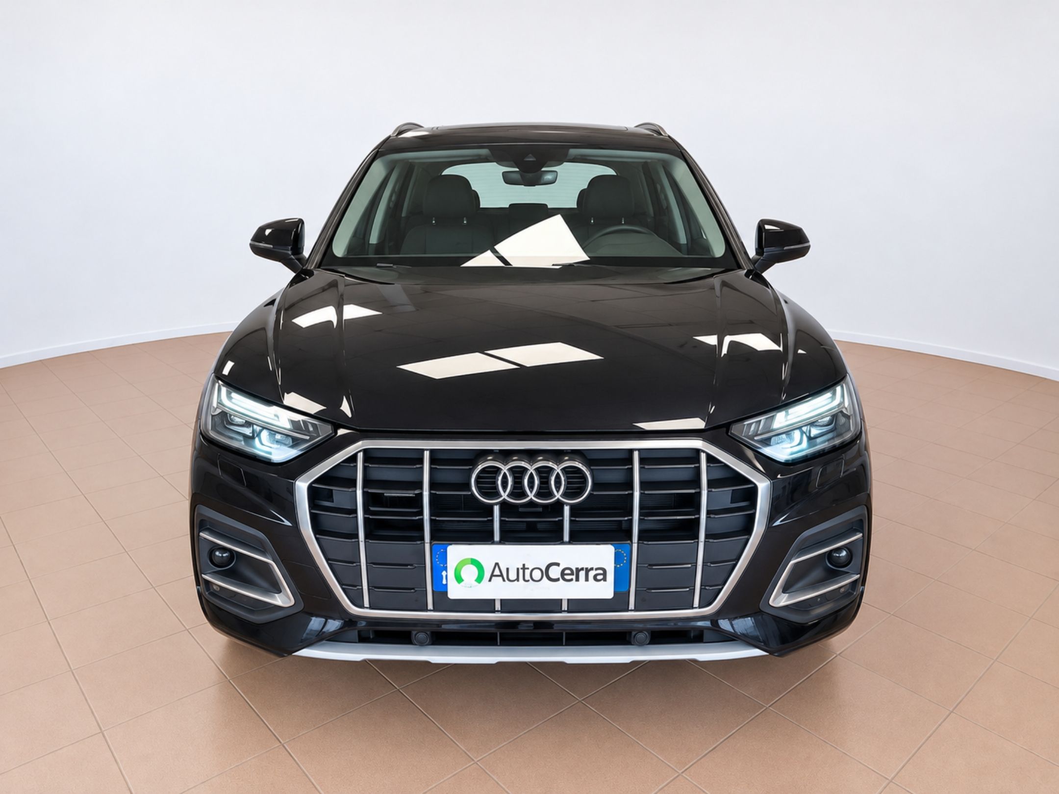 ---IN ARRIVO--- AUDI Q5 SUV 35 TDI BUSINESS ADVANCED S TRONIC - 955 - 2 - AutoCerra - Concessionaria | Officina a Lamezia Terme —IN ARRIVO— AUDI Q5 SUV 35 TDI BUSINESS ADVANCED S TRONIC – 955