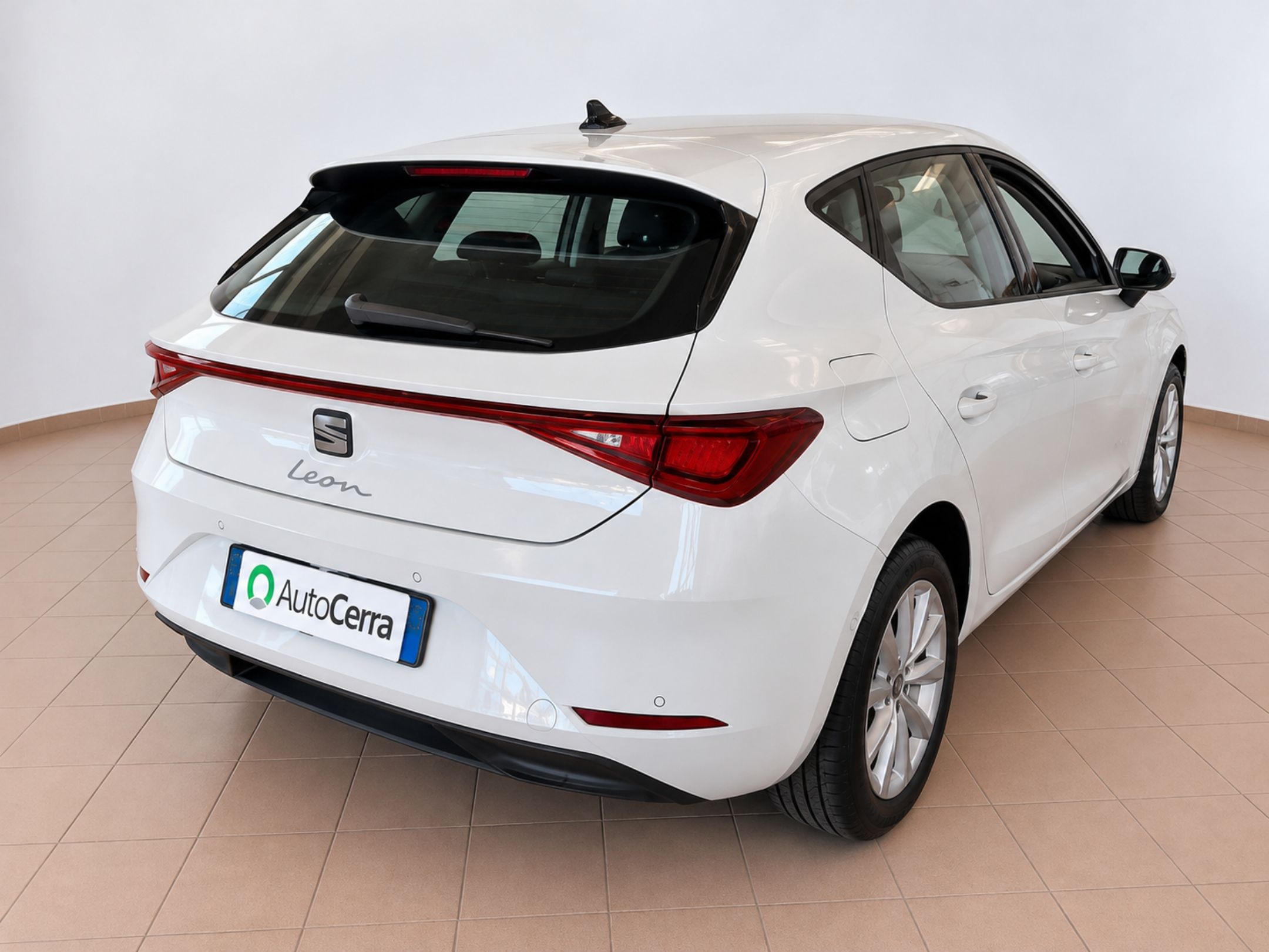 ---IN ARRIVO--- SEAT LEON BERLINA 2.0 TDI 110KW BUSINESS DSG - 961 - 4 - AutoCerra - Concessionaria | Officina a Lamezia Terme —IN ARRIVO— SEAT LEON BERLINA 2.0 TDI 110KW BUSINESS DSG – 961