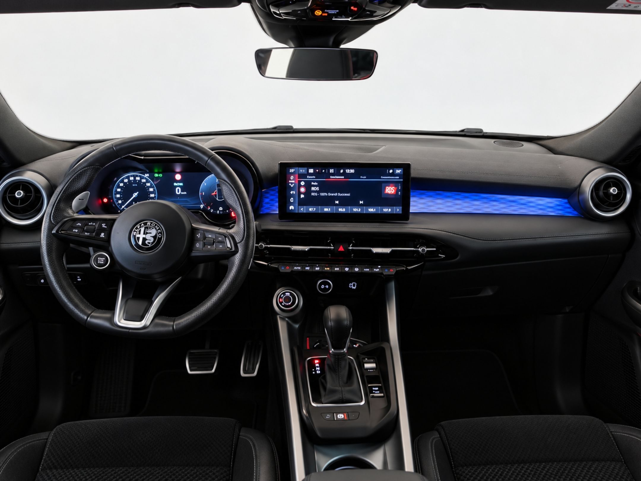 ---IN ARRIVO--- ALFAROMEO TONALE SUV 1.5 130CV HYBRID DDCT7 SPECIALE - 956 - 6 - AutoCerra - Concessionaria | Officina a Lamezia Terme —IN ARRIVO— ALFAROMEO TONALE SUV 1.5 130CV HYBRID DDCT7 SPECIALE – 956