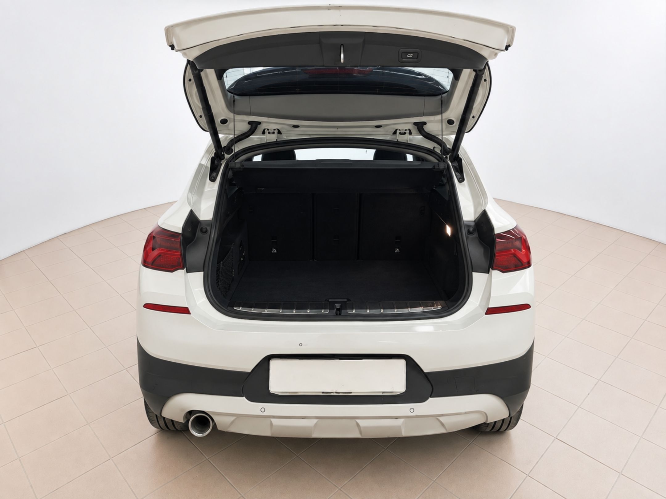 ---IN ARRIVO--- BMW X2 SUV SDRIVE 16D BUSINESS X - 948 - 6 - AutoCerra - Concessionaria | Officina a Lamezia Terme —IN ARRIVO— BMW X2 SUV SDRIVE 16D BUSINESS X – 948
